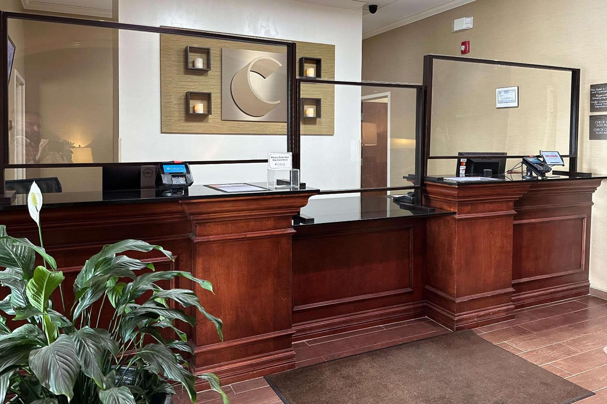 Comfort Inn & Suites Rogersville Exterior photo